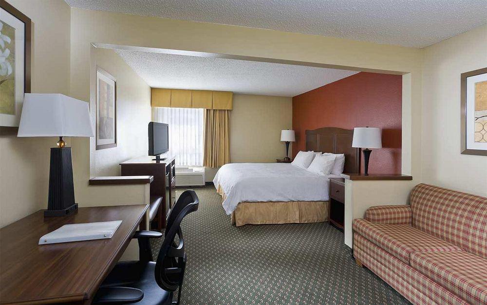 Hampton Inn Абилин Стая снимка