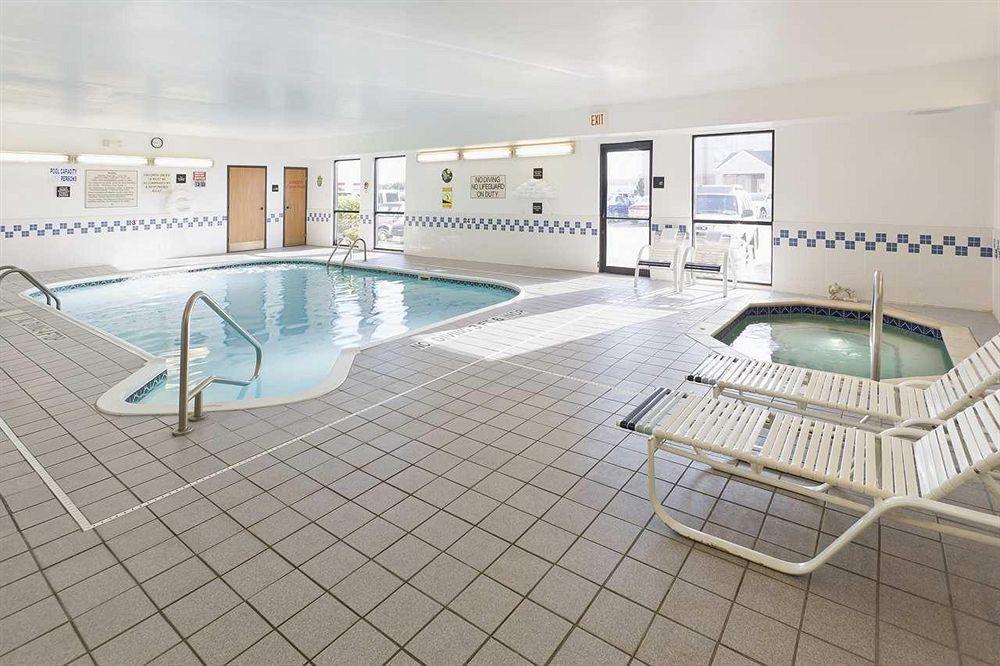 Hampton Inn Абилин Съоръжения снимка